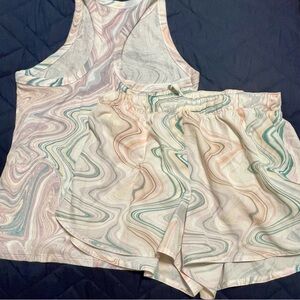 Old Navy Swirl Pattern Tank Top and Shorts, Large